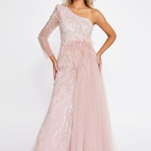 Elegant Pink One-Shoulder Evening Gown
